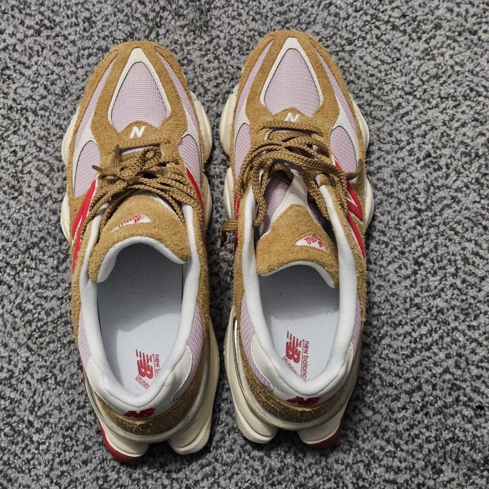 Huge Sale: Mens New Balance 9060 Sneakers - size 13 - Picture 6 of 8